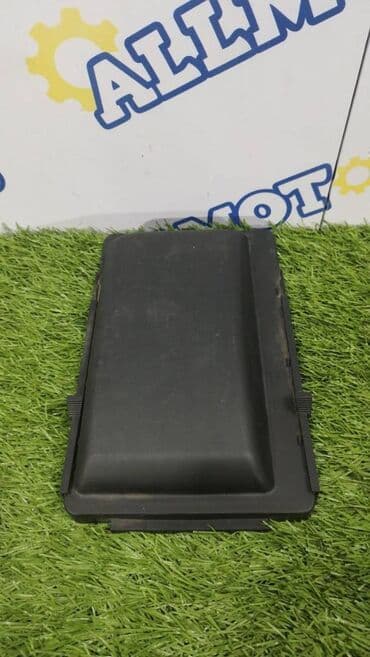 гофрированная бумага купить: Mercedes-Benz S500 W220 v-5.0 2000 год, крышка блока предохранителей — 1