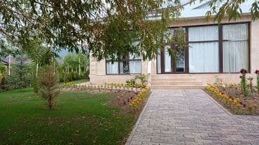 Коттедж, ASIAPALAC Сары-Ой, Детская площадка, Парковка, стоянка, Охраняемая территория