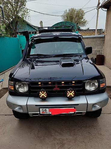 домик на колесо: Mitsubishi Pajero: 2002 г., 2.5 л, Ручные, Дизель, Внедорожник — 1