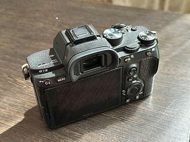 укмуш тв: Беззеркальная камера Sony α7 III (ILCE-7M3, байонет E) - — 4