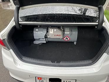 бмв e36: Hyundai Sonata: 2018 г., Седан — 7