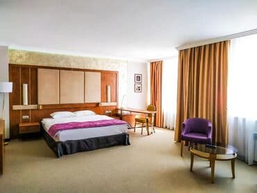 суточный дом в бишкеке: 1 бөлмө, Душ кабинасы, Жаздык, жууркан-төшөк каптары, Кондиционер — 6