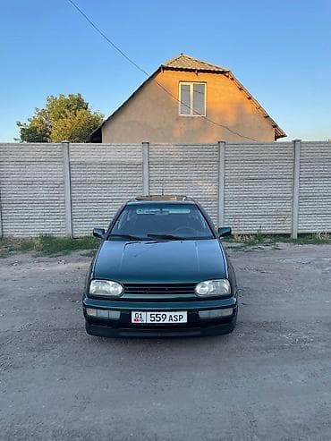 Volkswagen Golf: 1992 г., 1.8 л, Механика, Бензин, Хэтчбэк at lalafo.kg Volkswagen Golf: 1992 г., 1.8 л, Механика, Бензин, Хэтчбэк