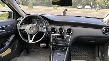 jac 9: Mercedes-Benz A-Class: 2013 г., 1.6 л, Автомат, Бензин, Хэтчбэк — 6