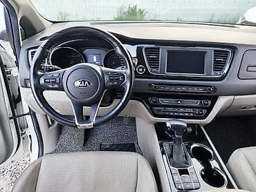 roewe i6: Kia Carnival: 2020 г., 2.2 л, Автомат, Дизель, Минивэн — 10