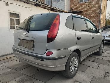 kia credos: Nissan Almera Tino: 2001 г., 1.8 л, Механика, Газ, Хэтчбэк — 3