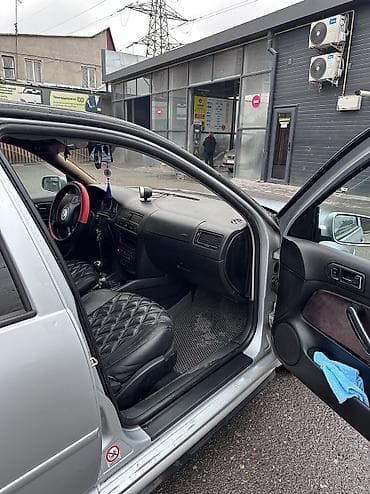 мотор фольцваген: Volkswagen Golf: 2000 г., 1.8 л, Механика, Бензин, Хетчбек — 7