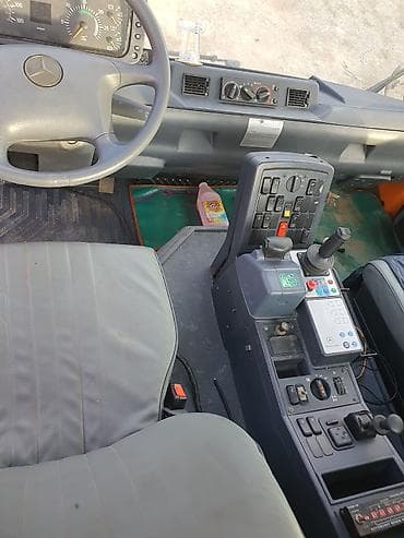 водный мото: Грузовик, Mercedes-Benz, Стандарт, 3 т, Б/у — 5