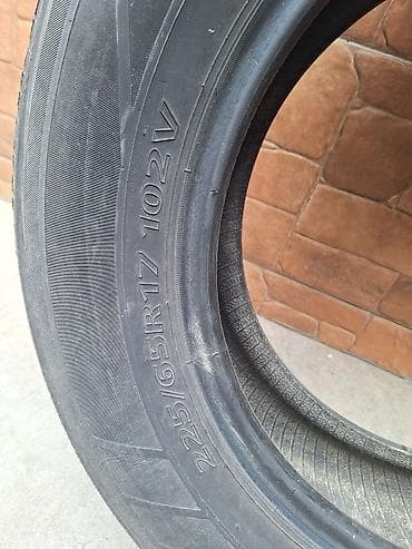 Шины 225 / 65 / R 17, Лето, Б/у, 1 шт, Легковые, Китай, Continental