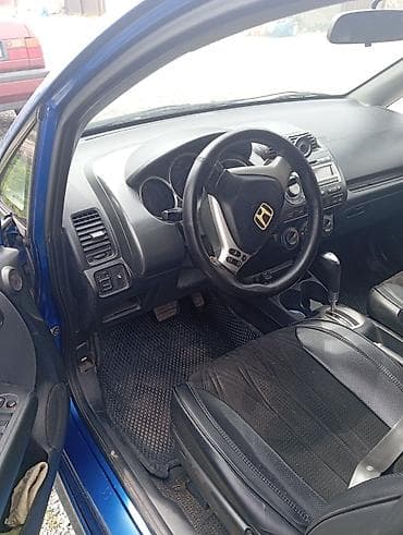 fit sport: Honda Fit: 2006 г., 1.5 л, Автомат, Бензин, Хэтчбэк — 2