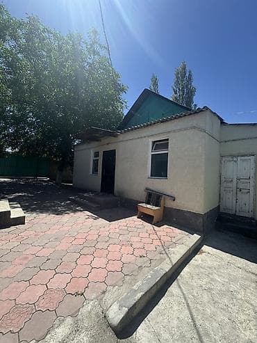 mega hous: 🏡 Продается дом в Бишкек, район парка Тулебердиева 🌳 ▪️ 4 комнат ▪️ — 5