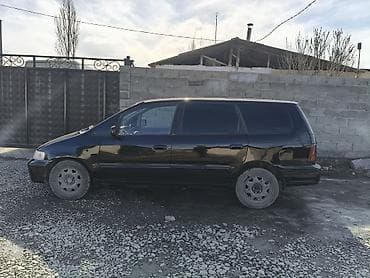 m111 2 2: Honda Shuttle: 1998 г., 2.3 л, Автомат, Бензин, Минивэн — 4