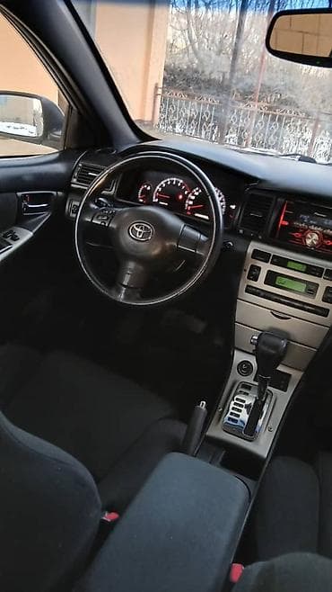 Toyota Corolla: 2005 г., 1.6 л, Автомат, Хэтчбэк — 2