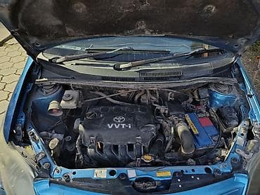 тайота ист 2002: Toyota Ist: 2002 г., 1.5 л, Автомат, Бензин, Хэтчбэк — 6