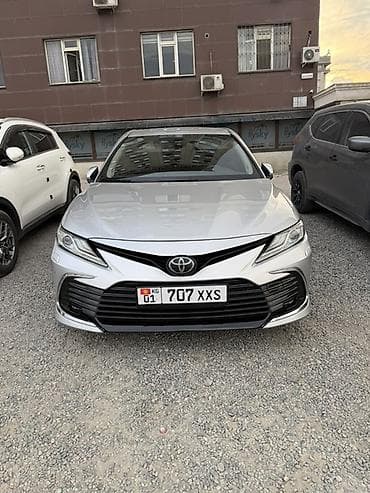 Toyota Camry: 2019 г., 2.5 л, Автомат, Бензин, Седан — 2