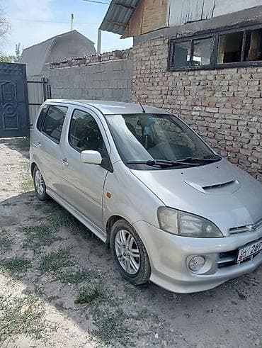 срв 4: Daihatsu YRV: 2003 г., 0.4 л, Автомат, Седан — 1