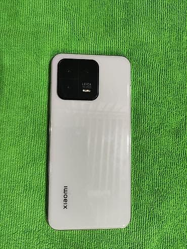 клавиатура xiaomi: Xiaomi, 13, Б/у, 256 ГБ, цвет - Белый, 2 SIM — 1
