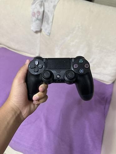симулятор: Игровая консоль Sony PlayStation 4 (PS4) с комплектом Состав: - — 4