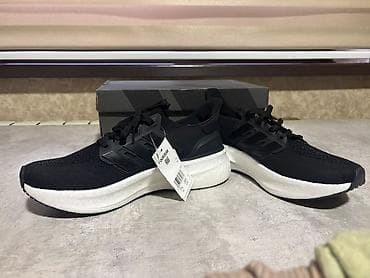 Мужские кроссовки, 41, Adidas, Новый, цвет - Черный, Платная доставка — 2