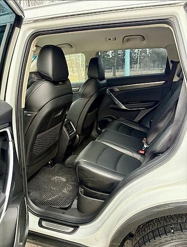 Geely: Geely Atlas Pro: 2023 г., 1.5 л, Автомат, Бензин, Кроссовер — 3