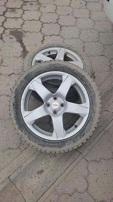 Колеса в сборе 215 / 60 / R 16, Зима, Б/у, Комплект, Легковые, Литые, отверстий - 5