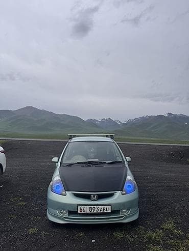 infinity qx56: Honda Fit: 2002 г., 1.3 л, Бензин — 5