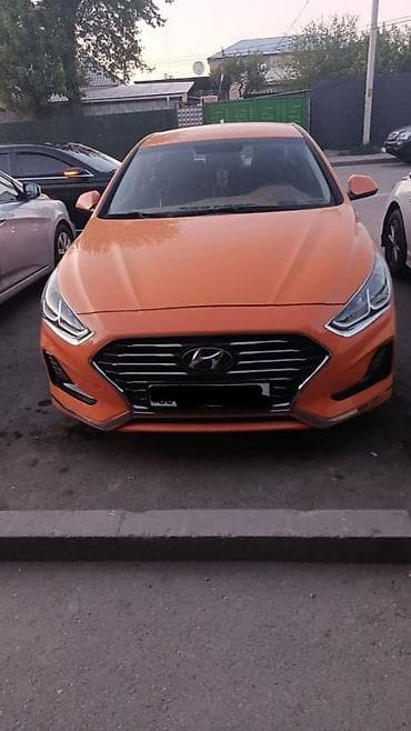 Hyundai Sonata: 2018 г., 2 л, Автомат, Бензин, Седан