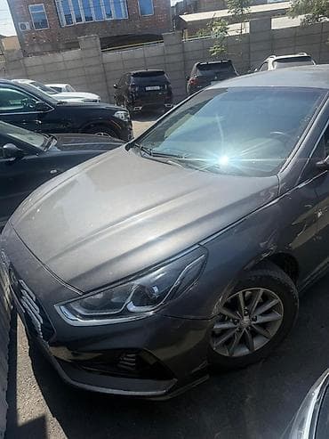 spark 2012: Hyundai Sonata: 2018 г., 2.4 л, Автомат, Бензин, Седан — 4