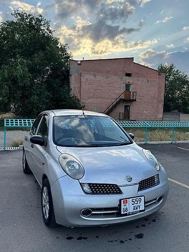 авто марч: Nissan March: 2002 г., 1.3 л, Автомат, Бензин, Хэтчбэк — 1