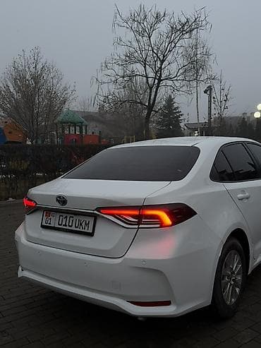 на короллу: Toyota Corolla: 2019 г., 1.8 л, Автомат, Бензин, Седан — 5