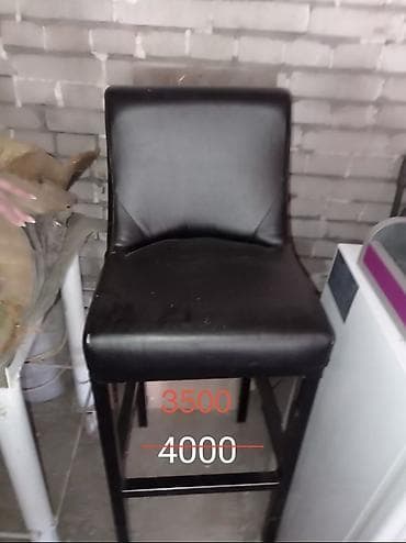 Оборудование для салонов красоты: Продается оборудование парикмахера: 1) кресло визажиста - 3500 2) — 1