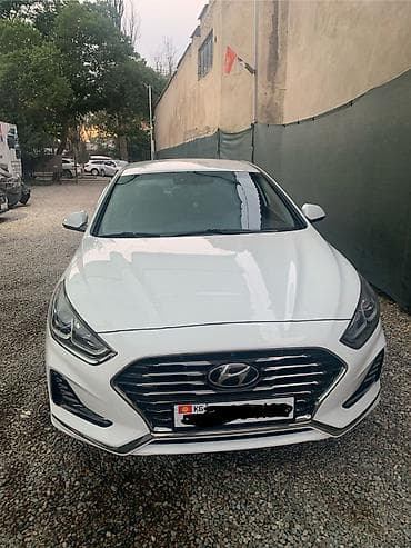 Hyundai Sonata: 2023 г., 2 л, Автомат, Газ, Седан