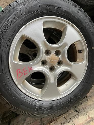 r17 subaru: Колеса в сборе 215 / 60 / R 15, Зима, Б/у, Комплект, Легковые, Литые, отверстий - 5 — 1