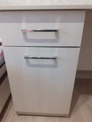 письменные столы для двоих: Рабочая зона для двух учеников. Письменный стол с тумбами по бокам и — 5