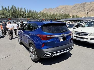 Транспорт: Kia Seltos: 2020 г., 1.6 л, Автомат, Бензин, Кроссовер — 4