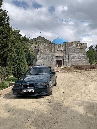 BMW 3 series: 1992 г., 2.5 л, Седан