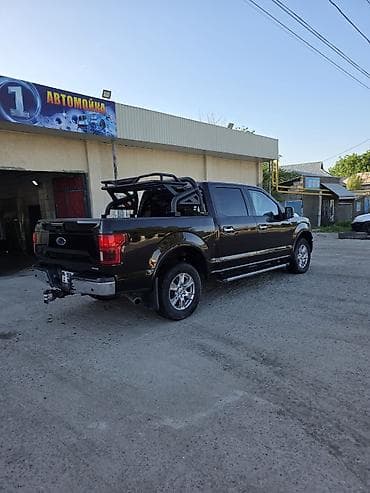 машина в идеальном состоянии: Ford F-150: 2018 г., 3.5 л, Автомат — 8