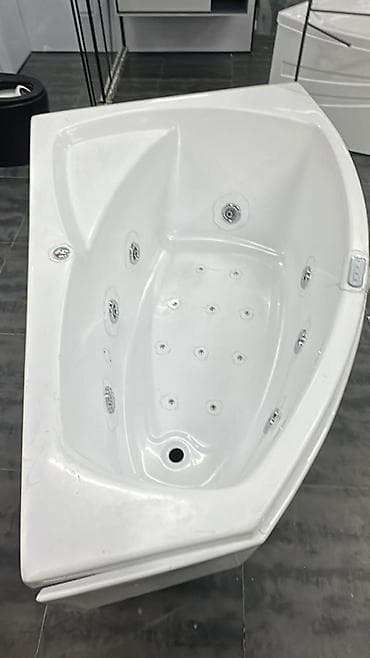 маленький уголок: Джакузи, Угловая, Акрил — 1