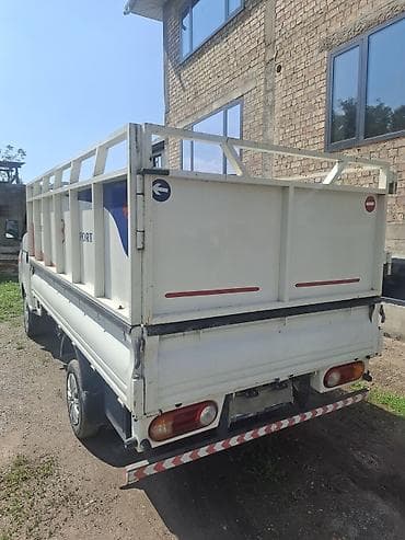 sprinter cdi: Hyundai H-100: 2014 г., 2.5 л, Ручные, Дизель, Пикап — 5