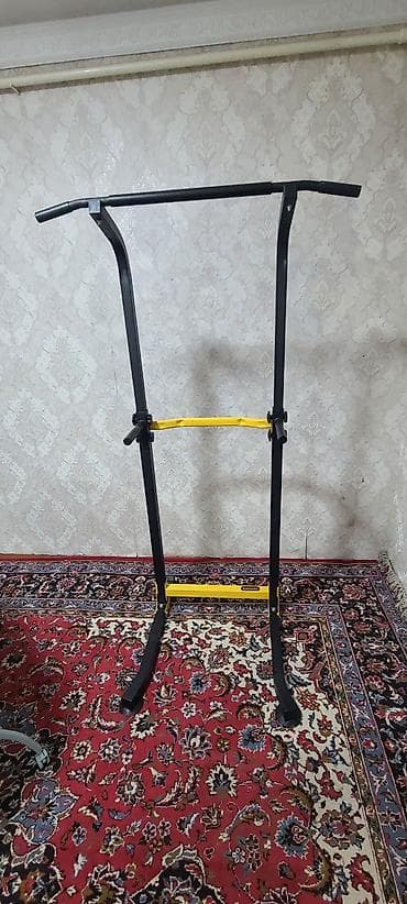 another 13: Турник, Турник, Напольный — 1