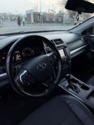 срочно продаю в связи с переездом: Toyota Camry: 2017 г., 2.5 л, Автомат, Бензин, Седан — 6