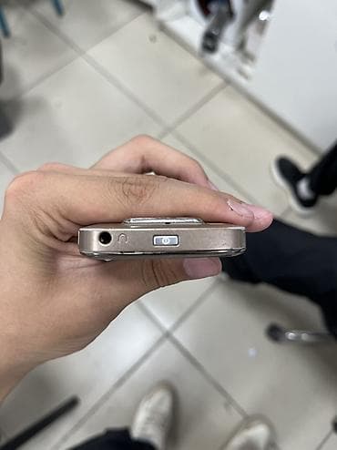 телефон на 10000: Nokia E72 — 7