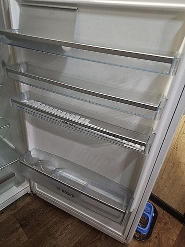 bud e2: Холодильник Bosch, Б/у, Двухкамерный, No frost, 180 * — 6