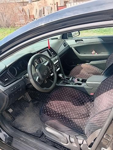 Hyundai Sonata: 2017 г., 2.4 л, Автомат, Бензин, Седан