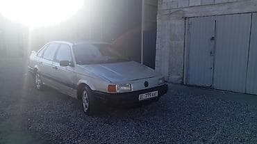 belarus mtz 82 1: Volkswagen Passat: 1988 г., 1.8 л, Механика, Бензин, Седан — 4