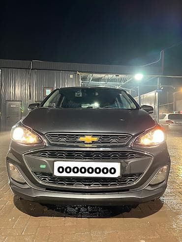 Chevrolet Spark: 2019 г., 0.9 л, Вариатор, Бензин, Хэтчбэк