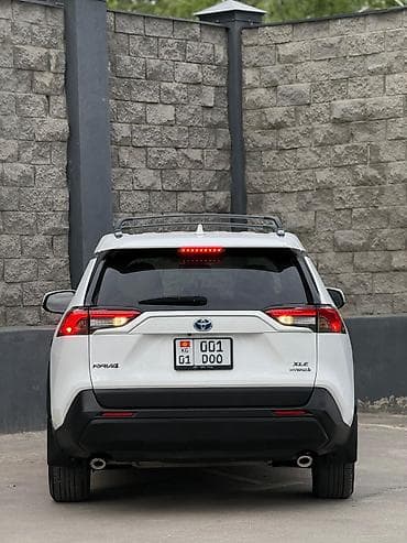 Toyota: Toyota RAV4: 2021 г., 2.5 л, Автомат, Гибрид, Кроссовер — 4