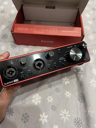 беспроводные наушники черные: Аудиоинтерфейс Focusrite Scarlett 2i2 (3rd Gen) - Компактный — 3