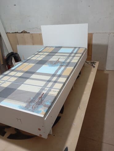 белая кровать из дерева: Односпальная кровать балдар учун - Размер спального места — 3