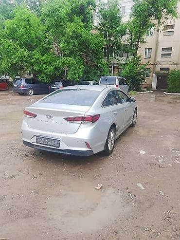 Hyundai Sonata: 2019 г., 2 л, Автомат, Бензин, Седан